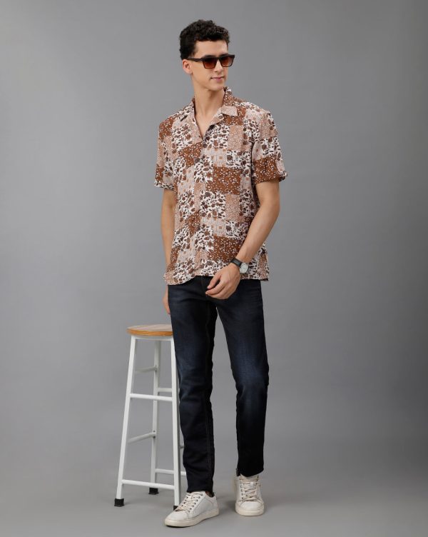 Men Slim Fit Cuban Collar Printed Shirt In Brown.