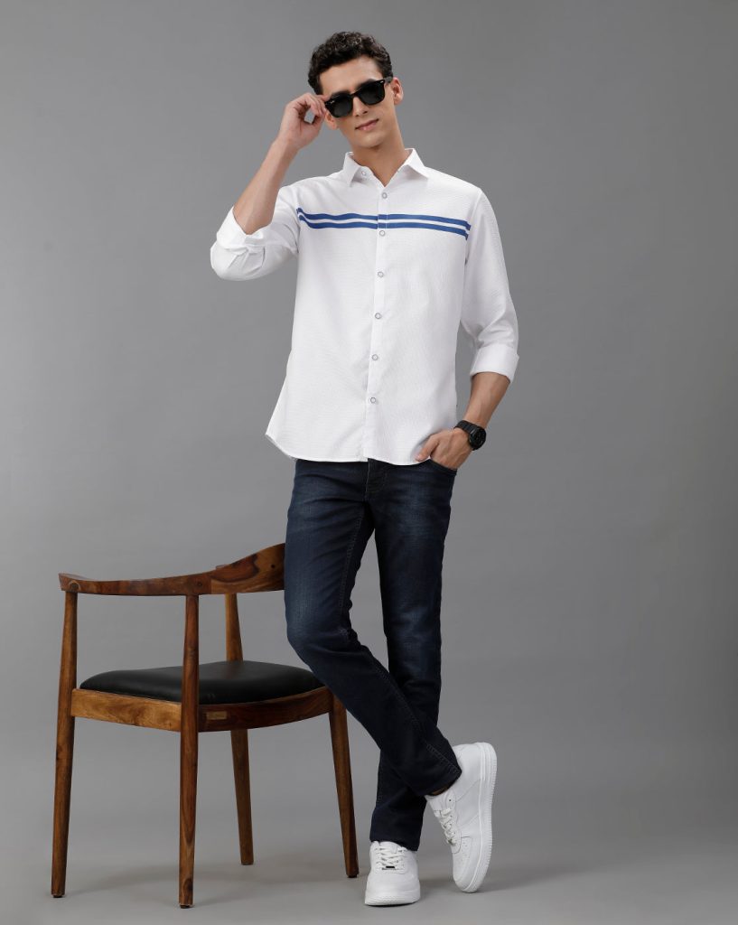 Men Slim Fit Regular Collar Printed Shirt In White.