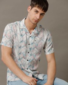 Men Slim Fit Cuban Collar Printed Shirt In Grey.