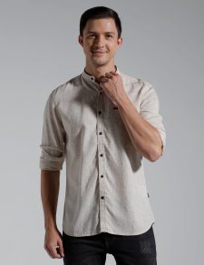 Men Slim Fit Mandarin Collar Solid Shirt