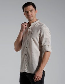 Men Slim Fit Mandarin Collar Solid Shirt