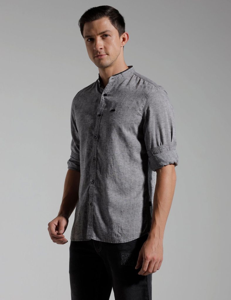 Men Slim Fit Mandarin Collar Solid Shirt